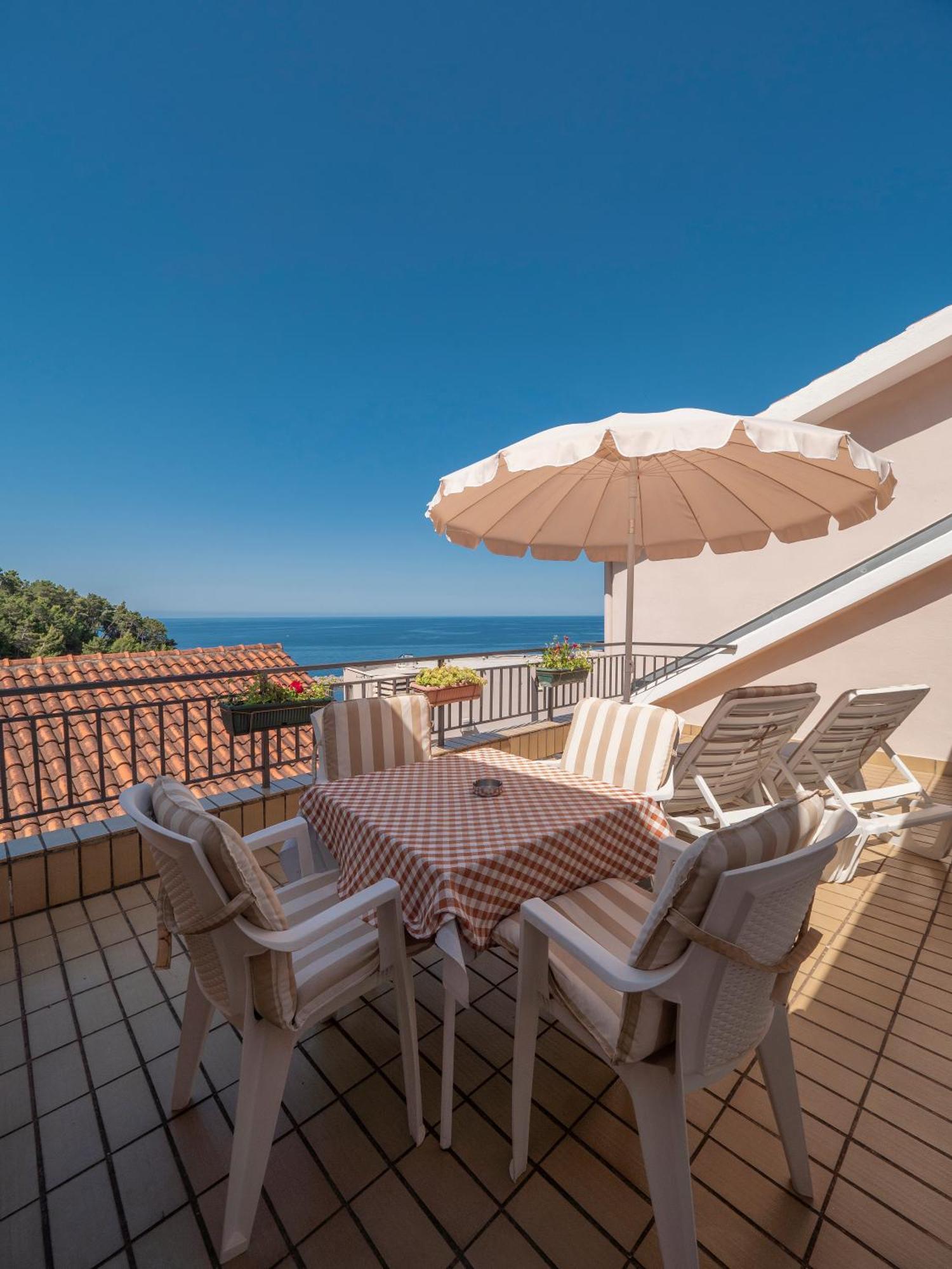 Apartments Marina Sveti Stefan Dış mekan fotoğraf