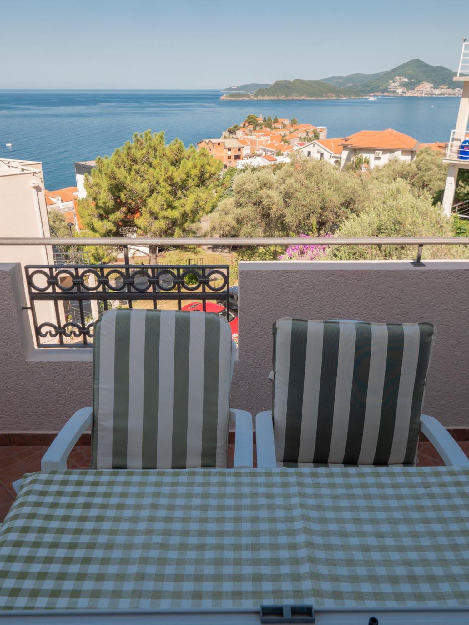 Apartments Marina Sveti Stefan Dış mekan fotoğraf